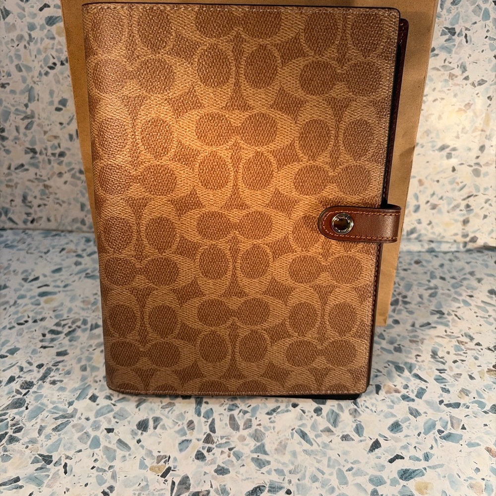 Coach Signature Canvas Notebook Planner Brown Tan Snap Closure Organizer - Picture 2 of 6